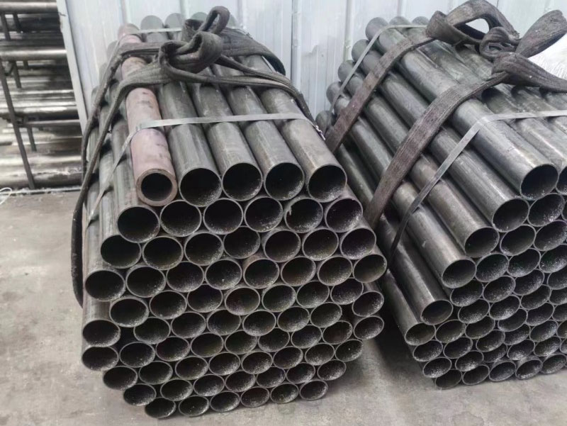 会东20#无缝钢管切割